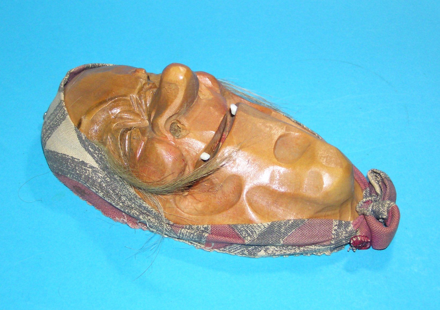 Maschere: GESCHNITZTE HOLZMASKE KRIENS – Usato da Grenchen venduto da Antique-hunter 1