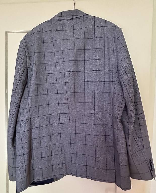 Giacche: Frühlingsblazer – Usato da Basel venduto da rit_l8k7 3