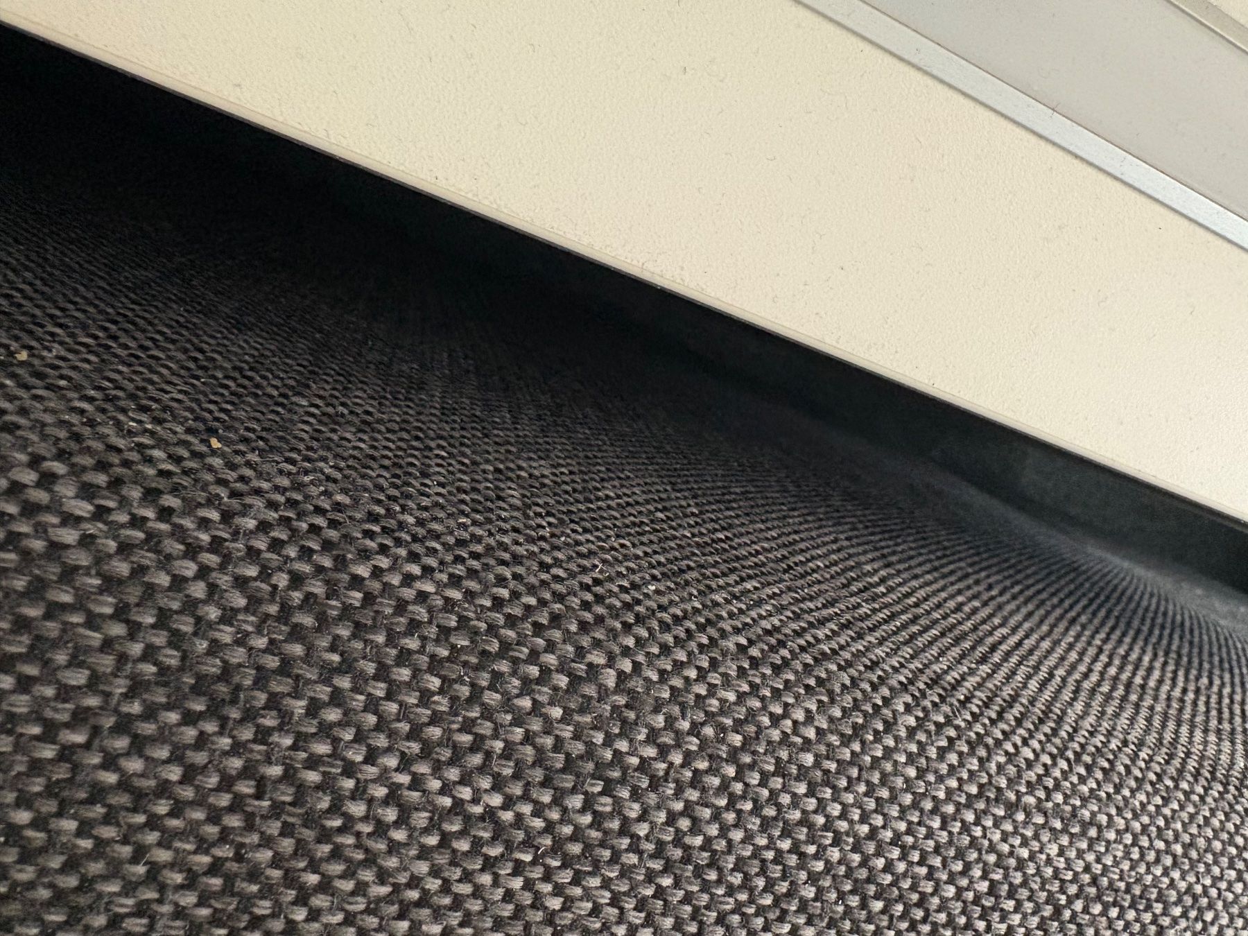 Divani: Bis 19.09. - Ecksofa grau mit LED & USB – Usato da Degersheim venduto da lis_7rwx 4