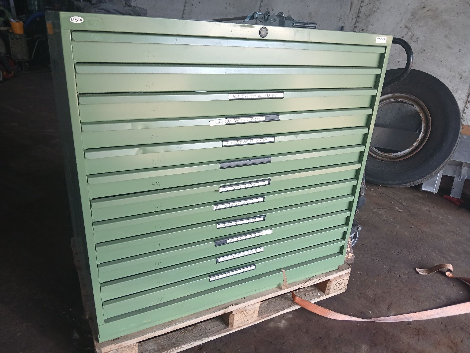 Armoires: Schubladen Schrank  Lista – D'occasion à Gränichen par Chregu1070
