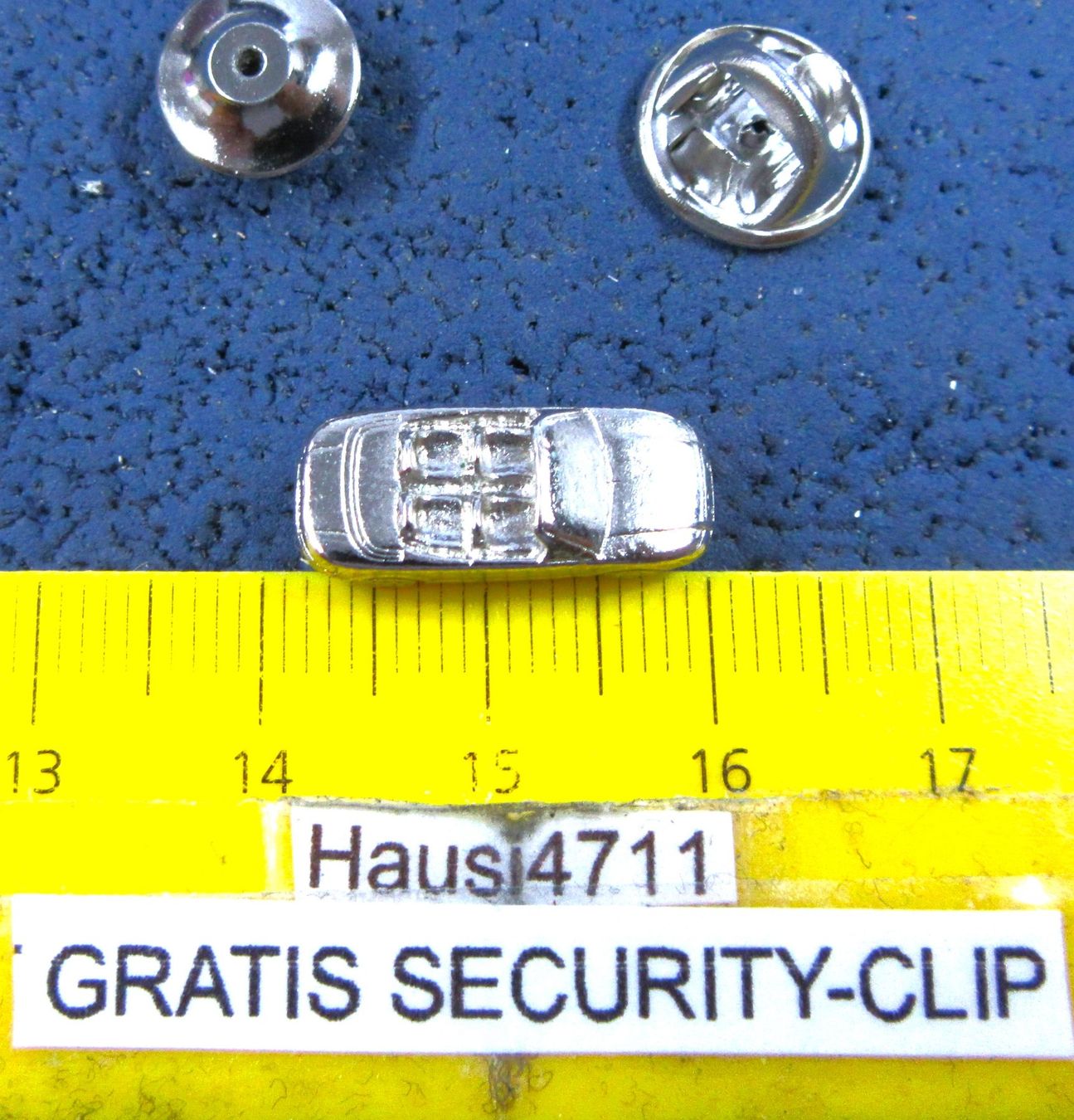 Audi Placchette & Badge: Audi 80 Cabriolet 3d silbrig pin MIT Security-clip – Usato da Ettingen venduto da Hausi4711 1