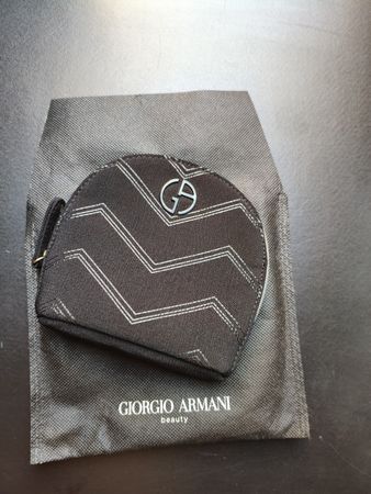 Giorgio Armini Täschchen 12*13 cm. Unbenutzt.