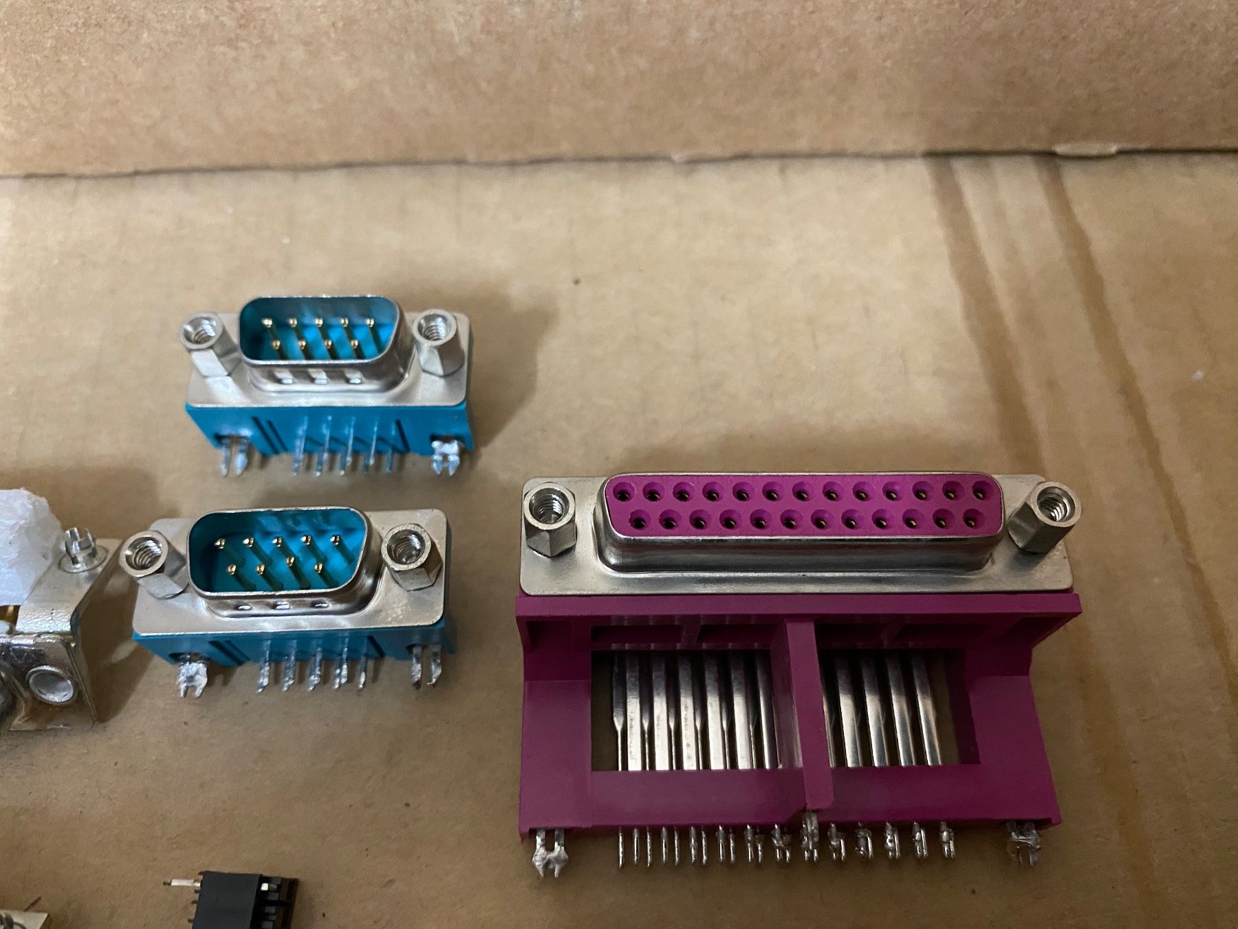 Componenti elettronici: Elektronik Bauteile (PC Teile) – Usato da Eschlikon TG venduto da ArtRec 3