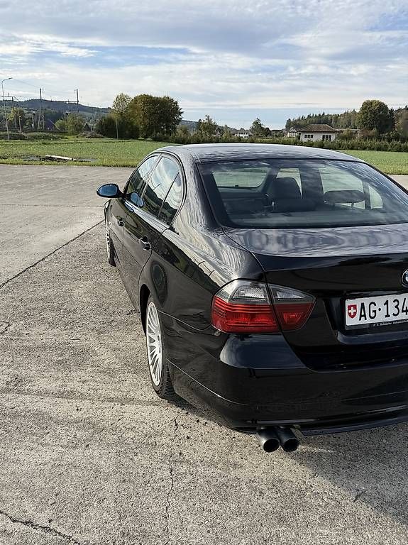 Automobili: Bmw E90 330i Heckantrieb – Usato da Muri AG venduto da Aero96 4