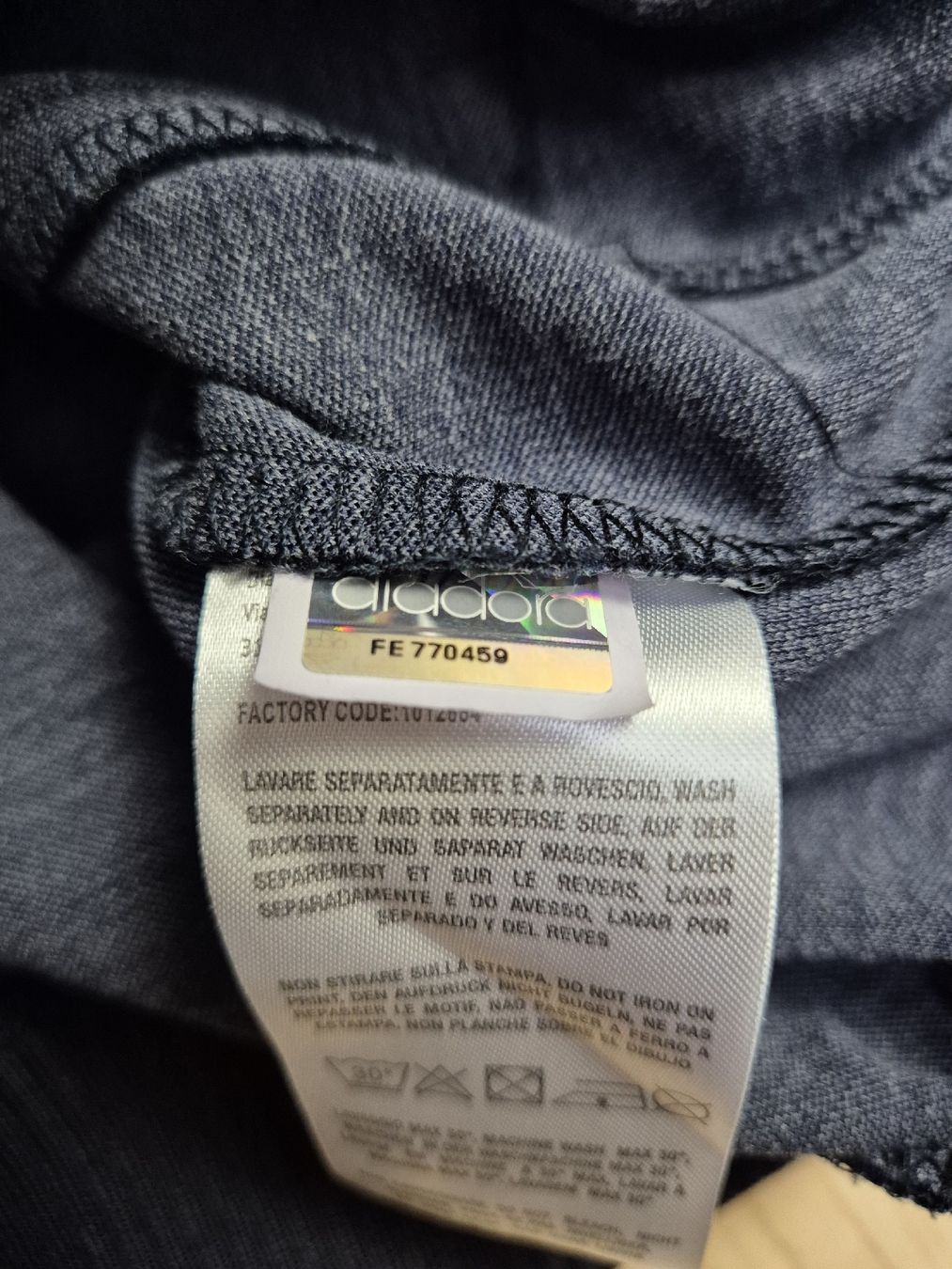 Diadora Giacche: Diadora Trainingsjacke Gr. M retro – Nuovo (secondo la descrizione) da St. Gallen venduto da CaliSunshine 4