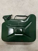 Kanister 5L grün mit Gebrauchsspuren
