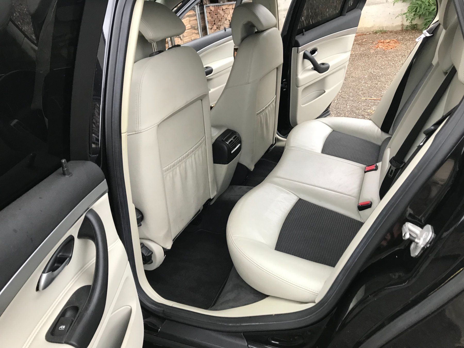Saab Automobili: Saab 9-3 Combi 2.0T Vector (Hirsch) – Usato da St-Blaise venduto da Dexocet 8