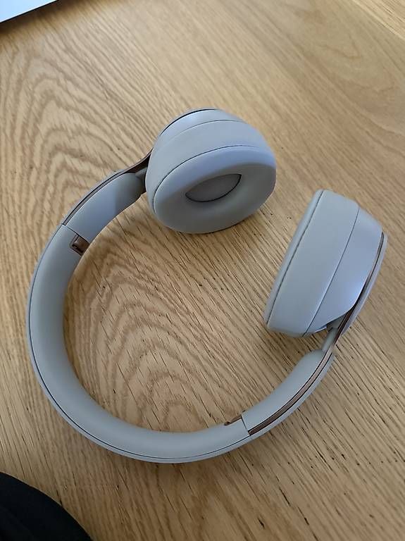 Cuffie: Beats Solo Pro  – Usato da Reiden venduto da youknowjackass 2