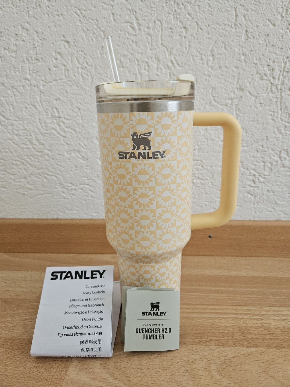 Stanley Tassen: Stanley Cup 1,18 L Limited Edition – Neu und originalverpackt aus Sargans von Chicco051
