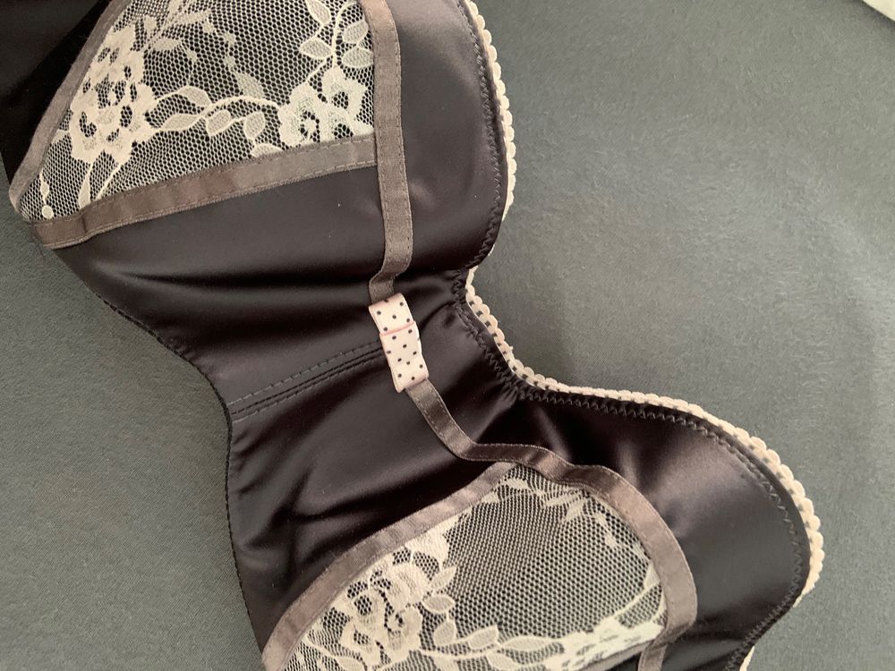 Bustier Passionata Rouge - Taille 90B, Occasion En Très Bon état, Pour Une Silhouette Sculptée