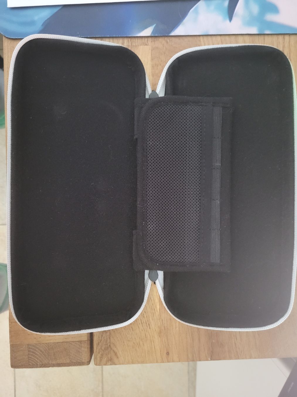 Borse: Original Nintendo Switch Travel Bag – Nuovo (secondo la descrizione) da Buchs SG venduto da cap_qnl6 1