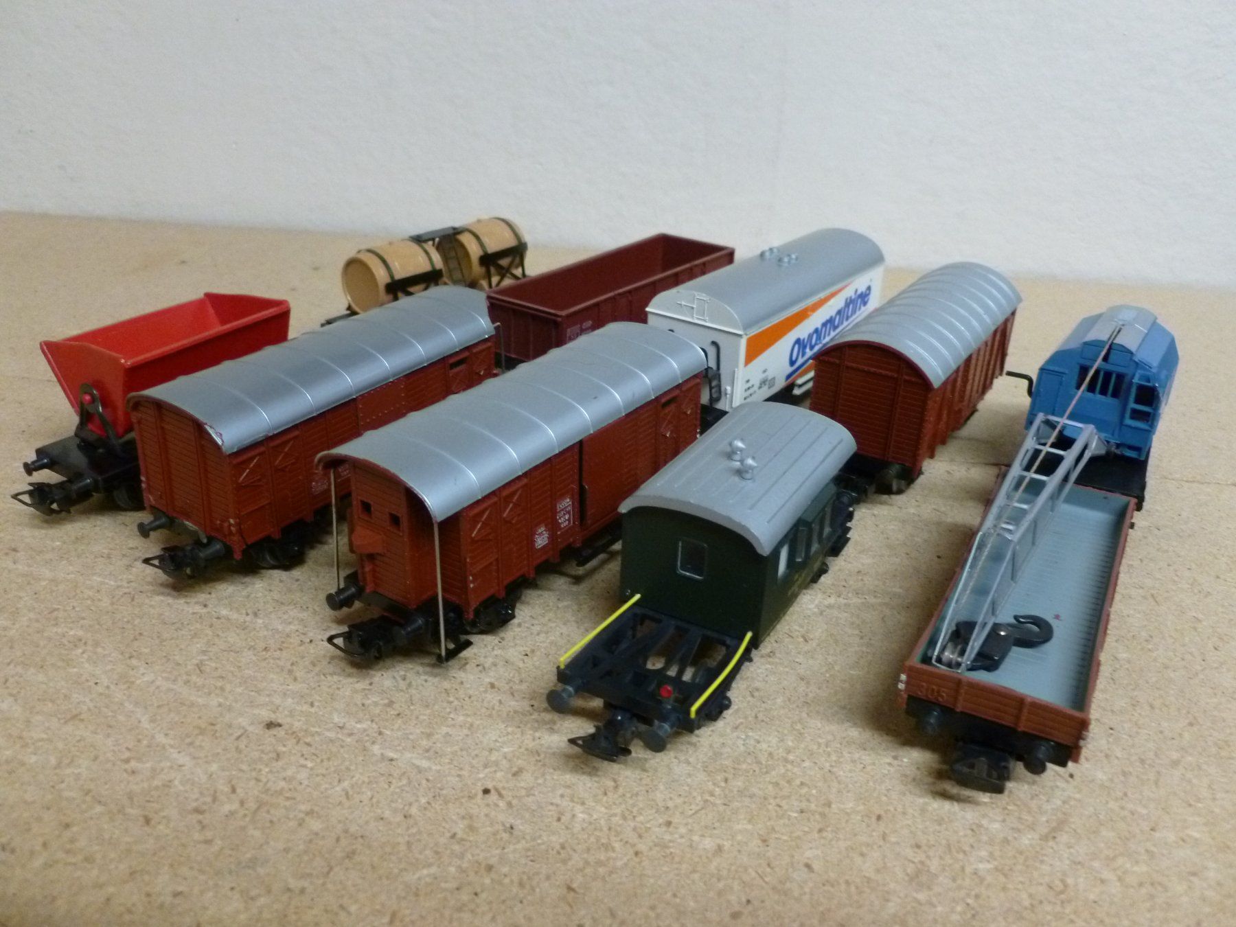 Märklin Modelleisenbahnen: Güterwagen/Personenwagen – Defekt aus Oberbipp von Vifu 1