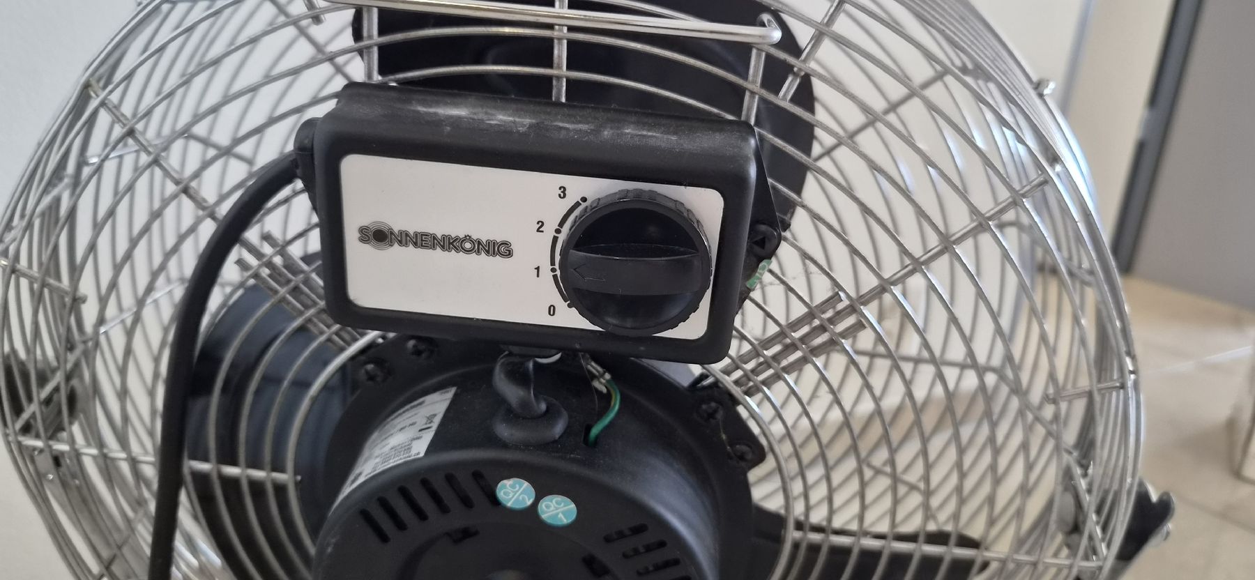 Ventilatori: Bodenventilator SONNENKÖNIG – Usato da Brunnen venduto da Fredlenzo 3