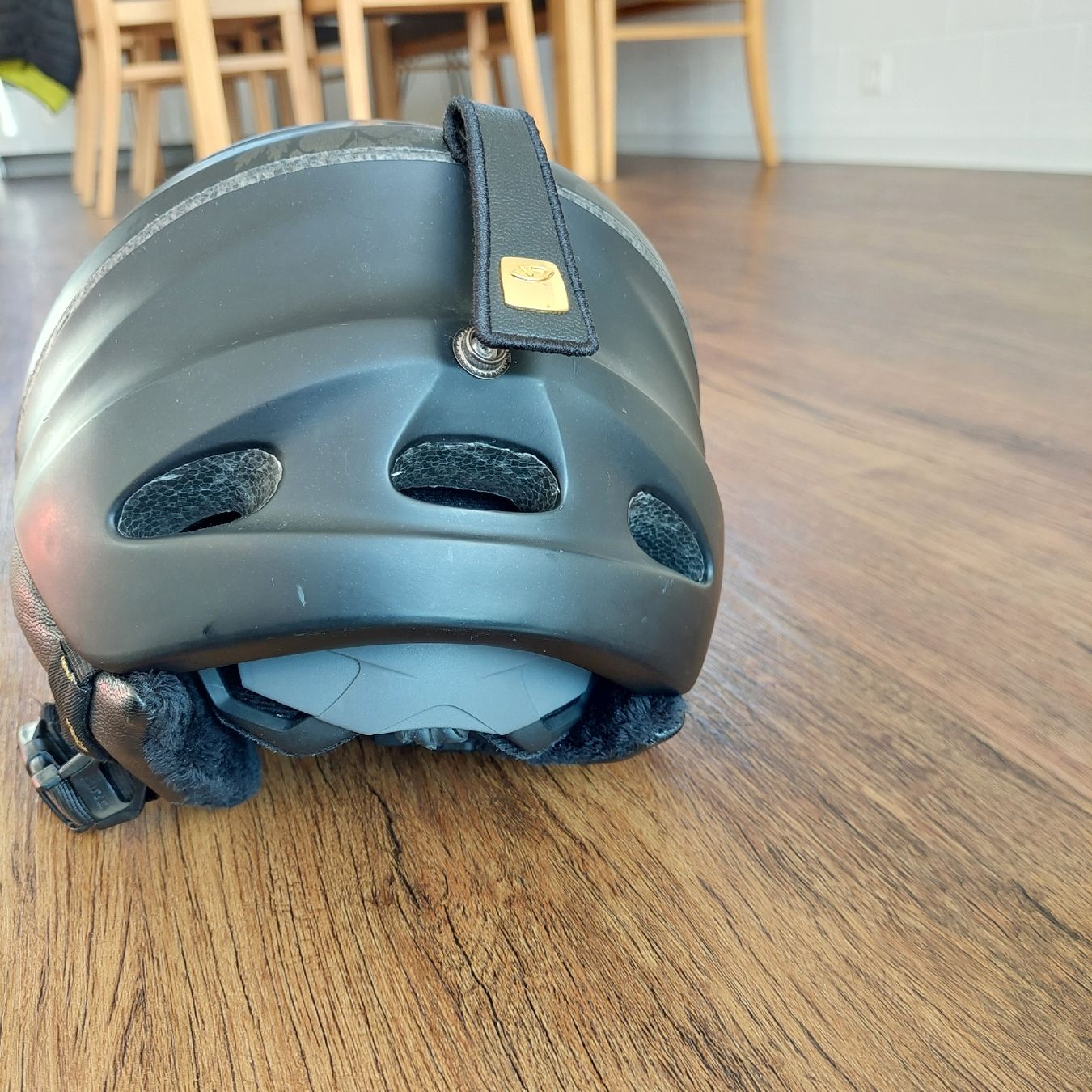 Giro Caschi: GIRO Skihelm / UVEX Skibrille – Usato da Dübendorf venduto da huebi01 2
