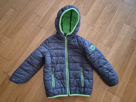 Kinder Steppjacke / Übergangsjacke mit Kapuze (3 - 4 Jahre)