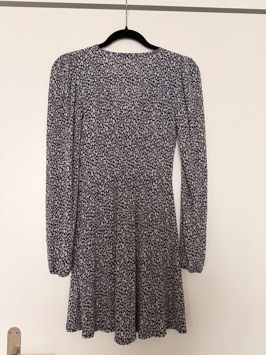 Mango Vestiti: Mango long sleeve dress – Usato da Rorschach venduto da vil_yt9d 2