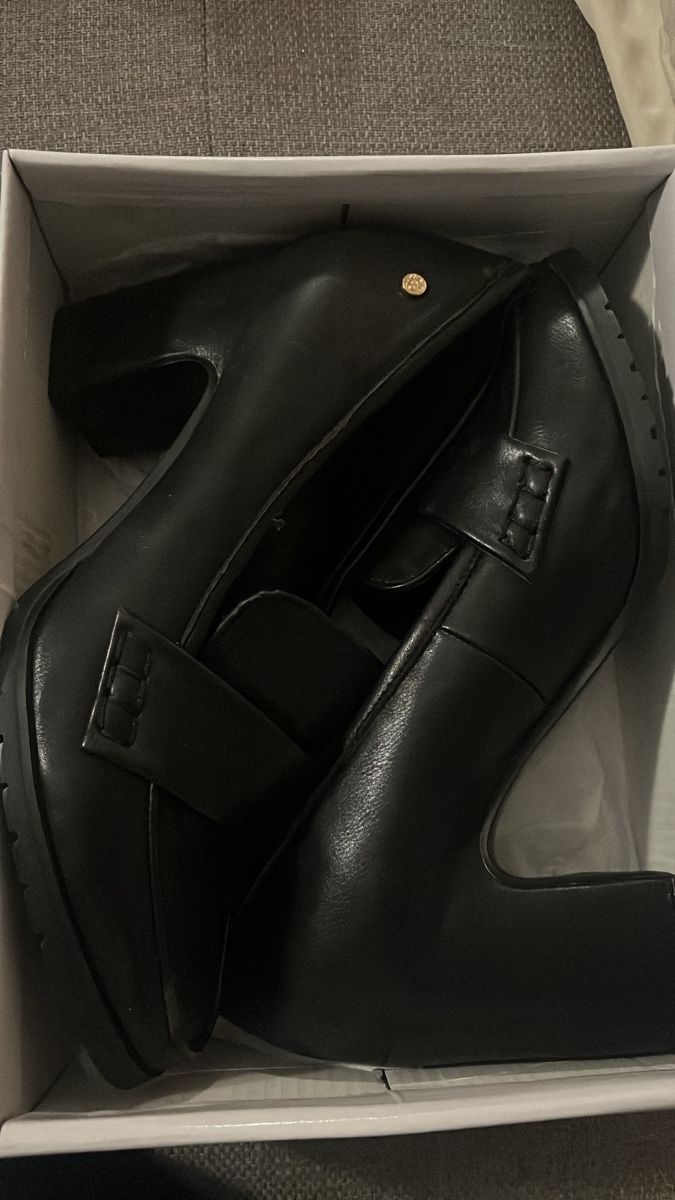 Roccobarocco Scarpe da donna: Scarpe – Nuovo (secondo la descrizione) da Cadenazzo venduto da lul_9q7j 2