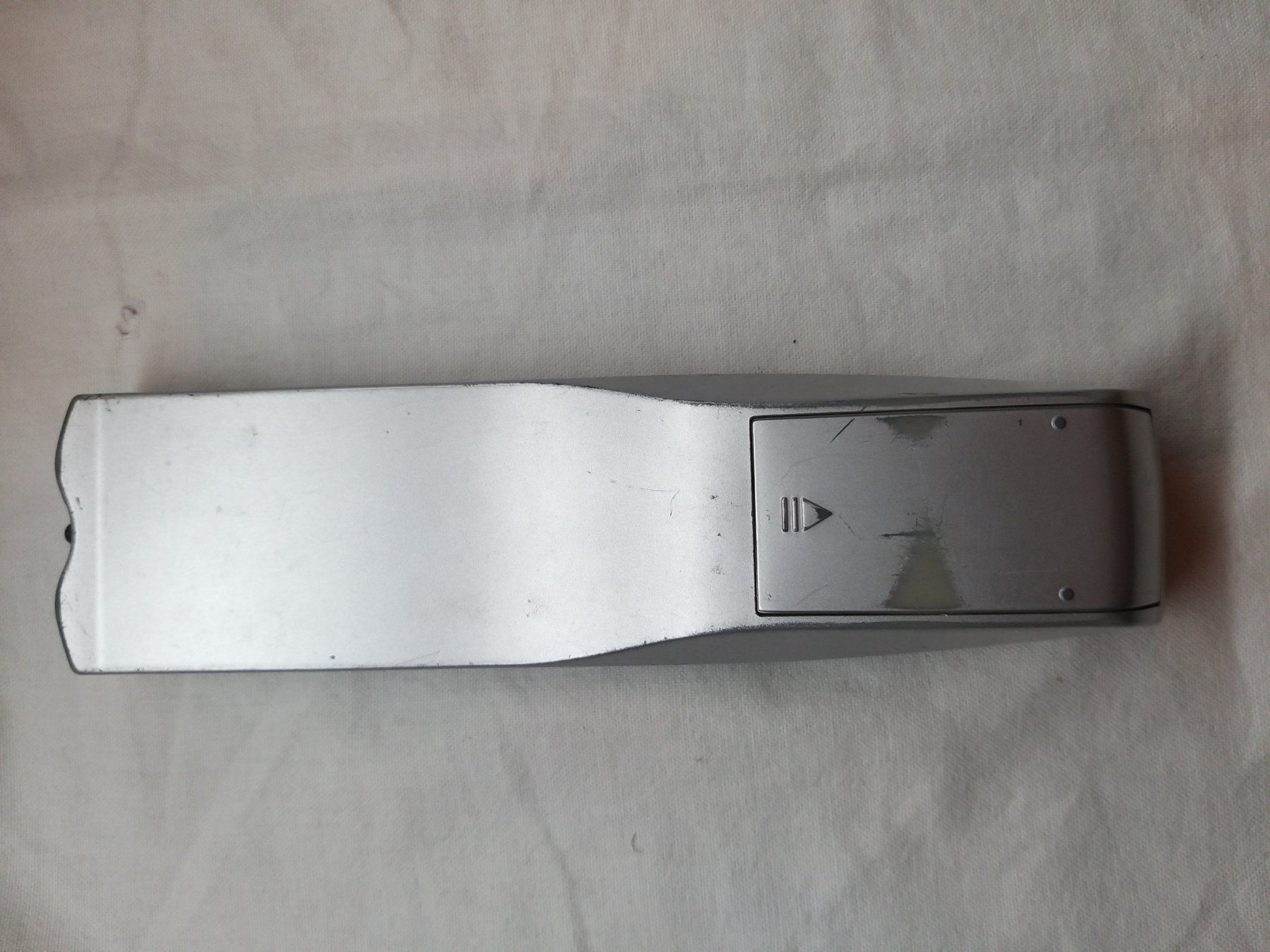 Telecomandi: Télécommande Tokai DVD-405, occasion. – Usato da la Chaux-de-Fonds venduto da Lampe 1