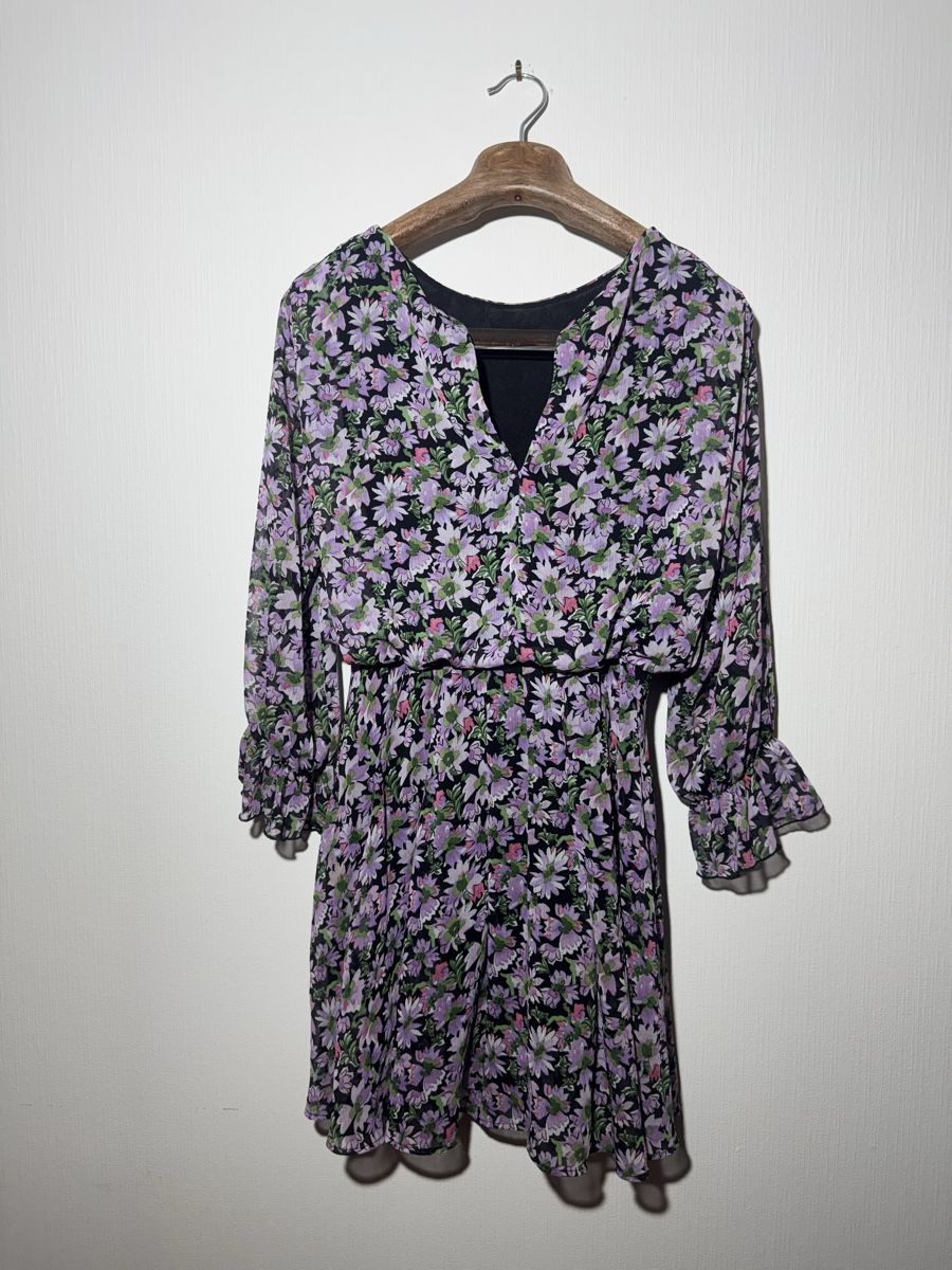 Zara Vestiti: Zara Floral Pattern Dress Size S – Usato da Davos Dorf venduto da gin_8k9d