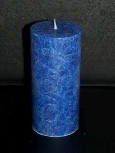 Candele: Stearin-Stumpenkerze - dunkelblau – Nuovo e nell'imballaggio originale da Mauren venduto da Yeelen