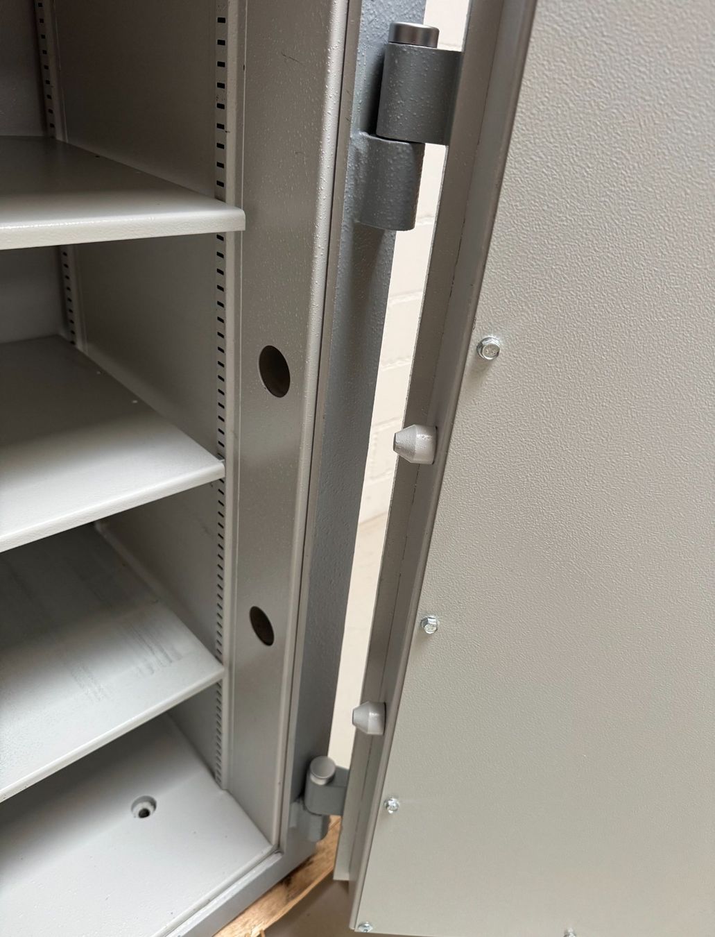 Müller Safe Coffre-fort: TRESOR, 350kg – D'occasion à Villmergen par Don-Luca 5