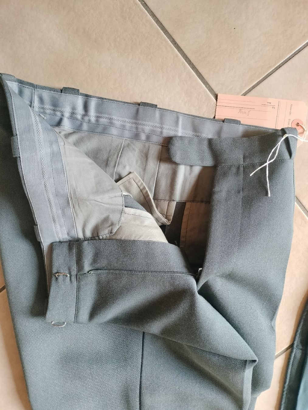 Schweizer Armee Uniformi: Schweizer Armee Militär Uniform – Usato da Schwanden Sigrisw venduto da Wibe81 3