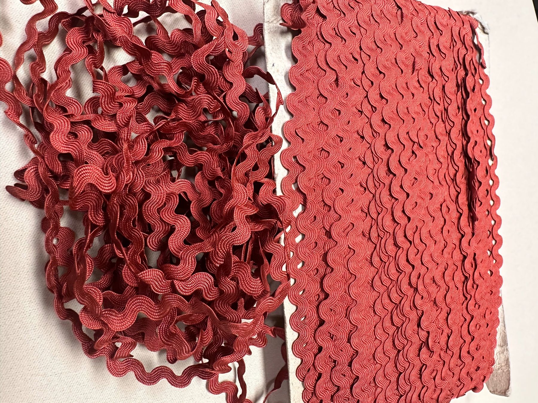 Nastri decorativi: Zackenlitze 5mm -  (10 Meter) – Nuovo (secondo la descrizione) da ZÜRICH venduto da kat_k6zp
