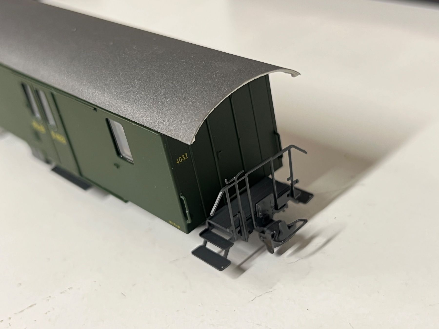 Bemo Modellini di ferrovie: Bemo 3264 Gepäckwagen RhB D2 4032 – Nuovo (secondo la descrizione) da Neuenhof venduto da ludovicco 4