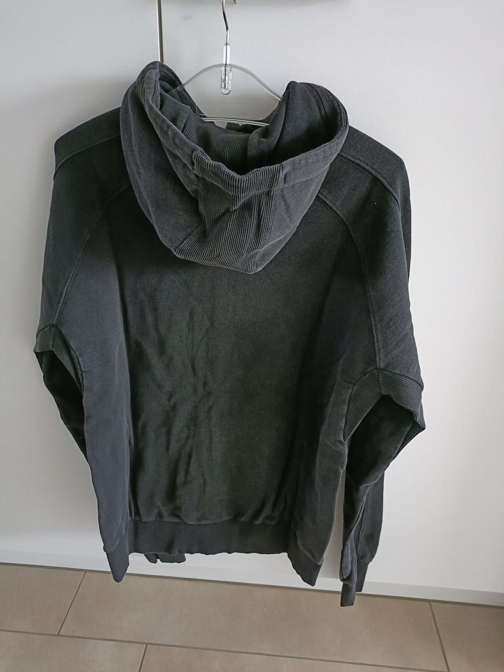 Maglioni & Felpe: Herren Trainings-Kapuzenpulli - Grösse XS – Nuovo e nell'imballaggio originale da Rickenbach b. Wil venduto da Kth_v8 3