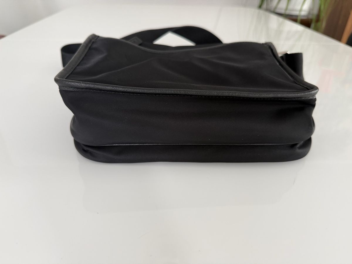 Bally Borse: Bally Umhängetasche – Usato da Ueken venduto da salomon.t9 3