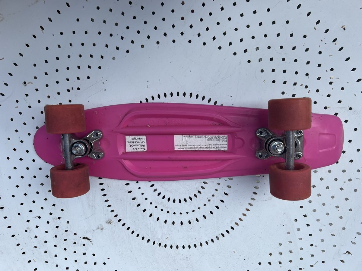 Skateboards: Skateboard klein wenig genutzt – Usato da Bottighofen venduto da fritz-81 1