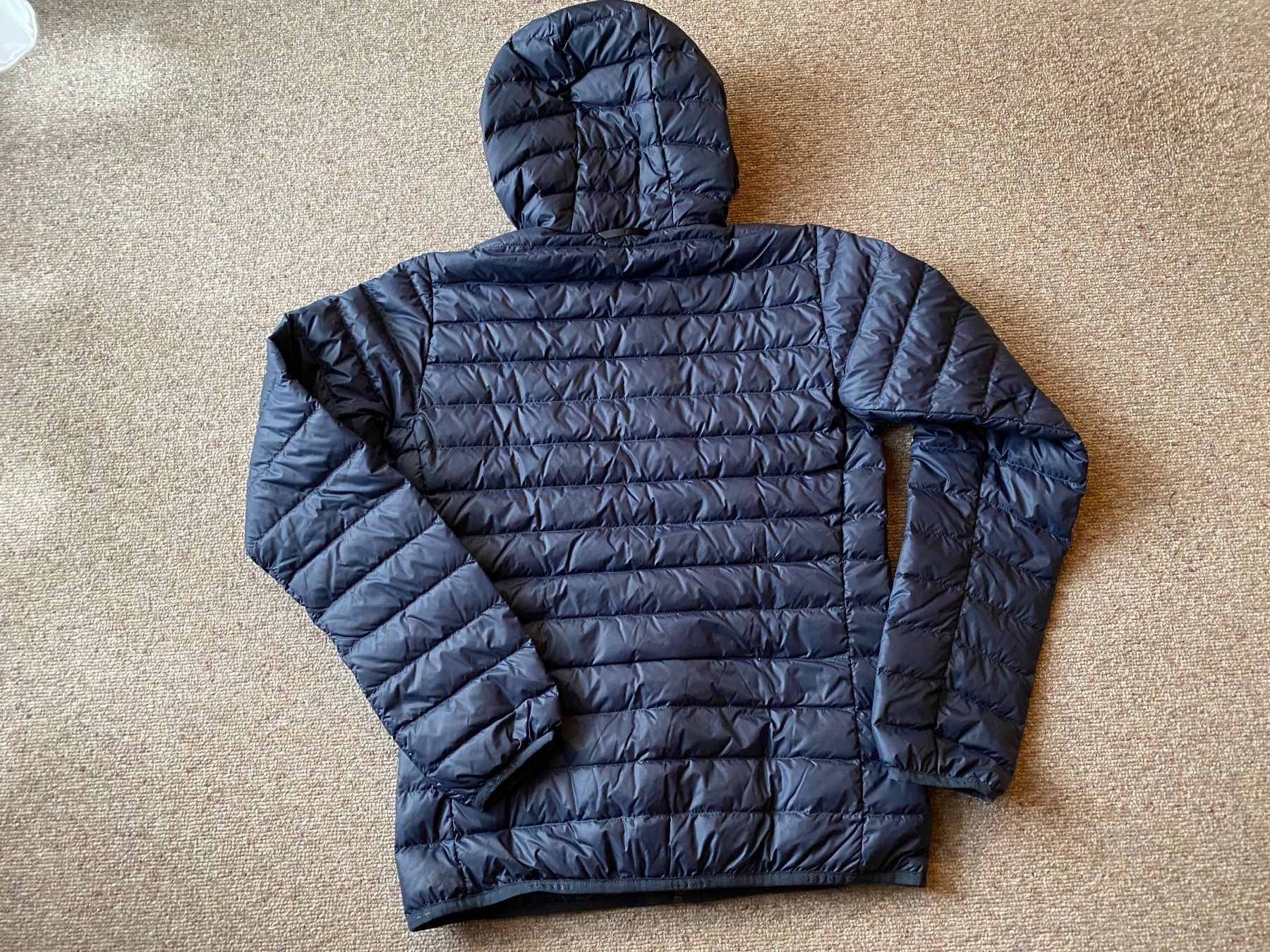 Peak Performance Giacche: Neue Peak Performance Active Down Liner Jacke, Damen, Gr. S – Nuovo e nell'imballaggio originale da Thun venduto da dane_pao 6