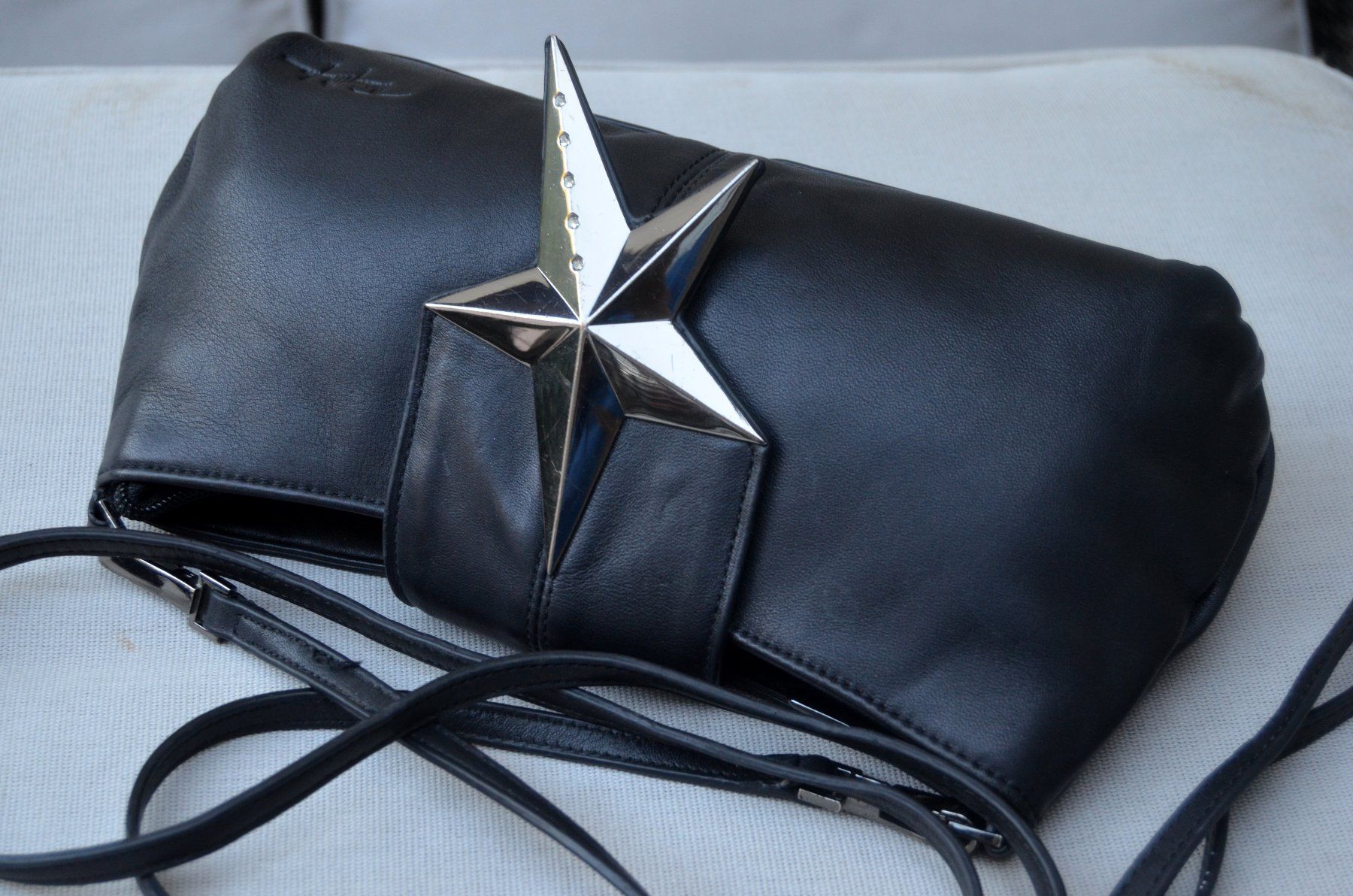 Mugler Sacs femmes: Thierry Mugler Tasche /  sac – D'occasion à Collonges par arashee 3