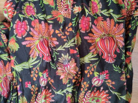 Sommerhose/Churidar mit Blumenmuster von Ethnic, Gr. XS, neu
