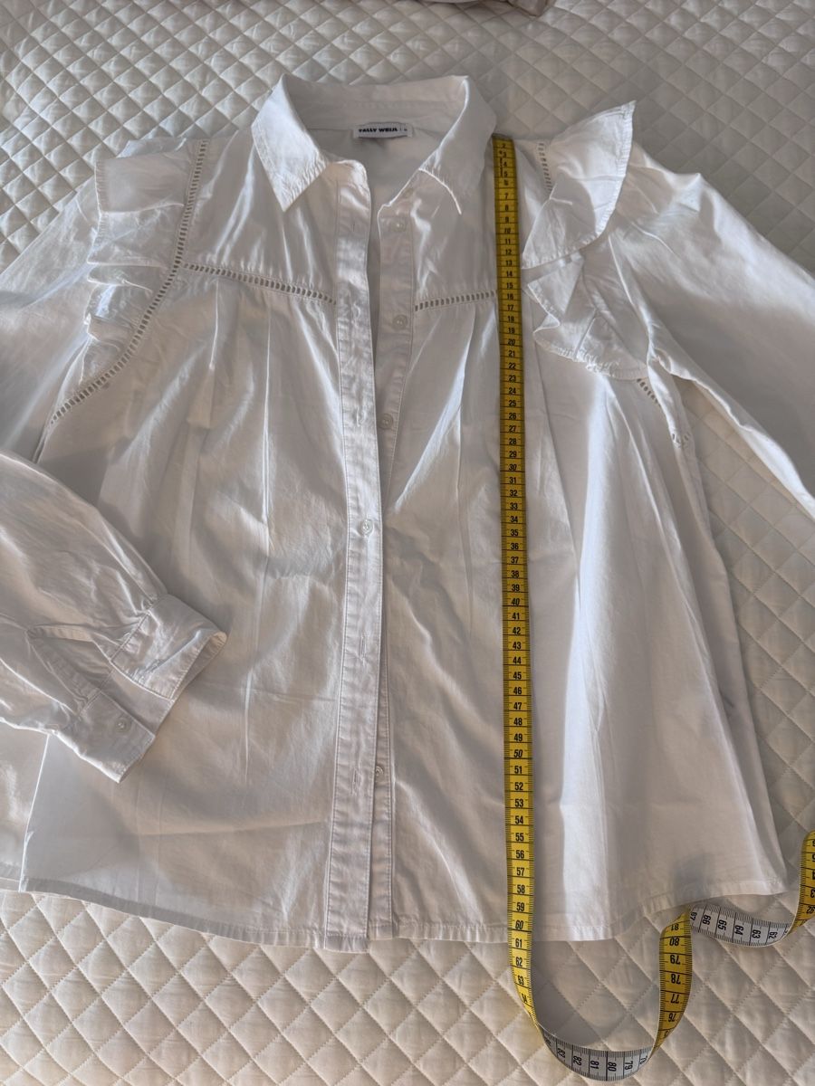 Tally Weijl Blusen: ✨Weisse Bluse mit Lochmuster Gr. M – Gebraucht aus zürich von Bailey17 4