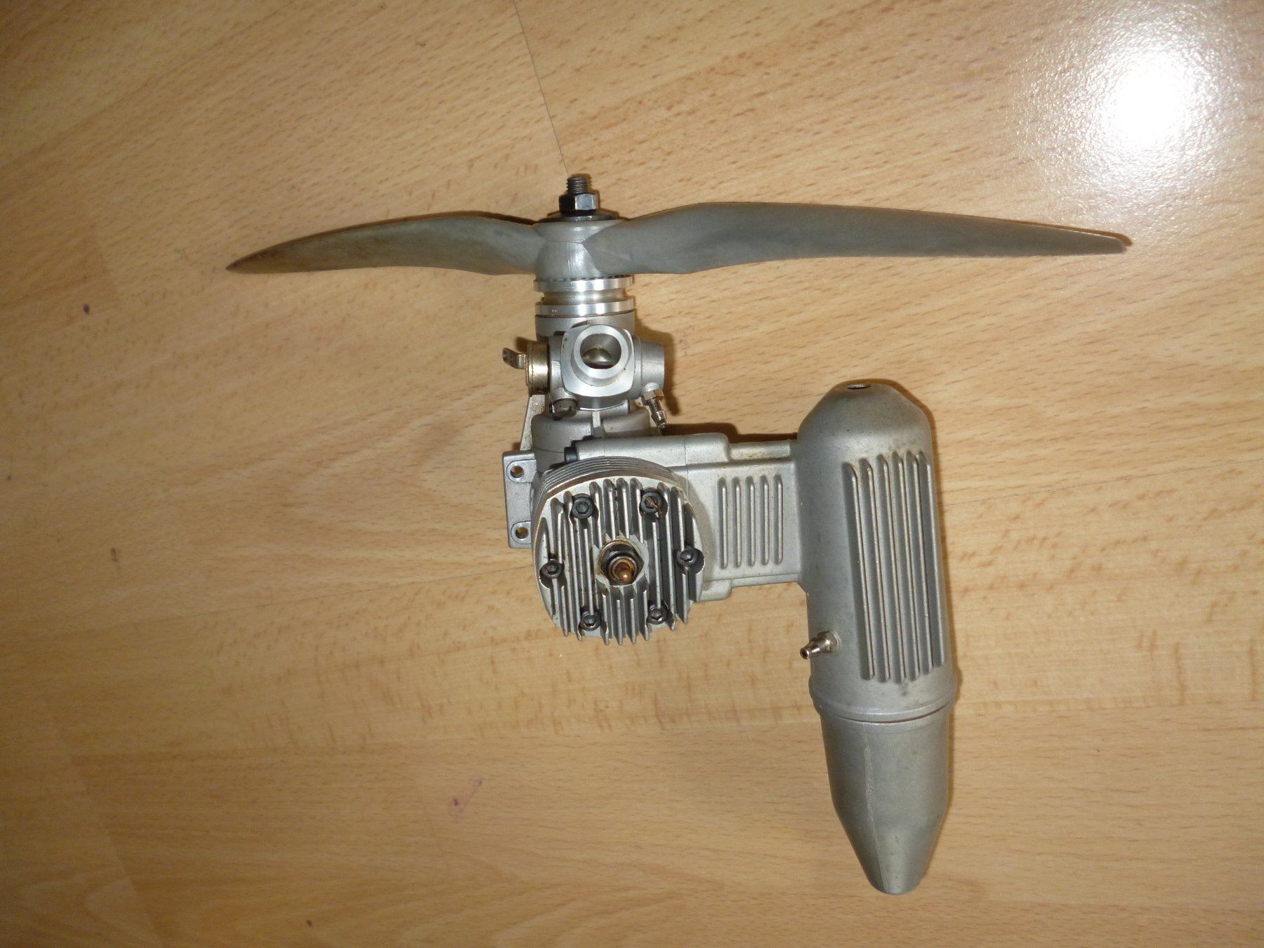 RC Kits de montage: Breitling Modellflugzeug RC – D'occasion à Neuhausen par Charlotte51 8