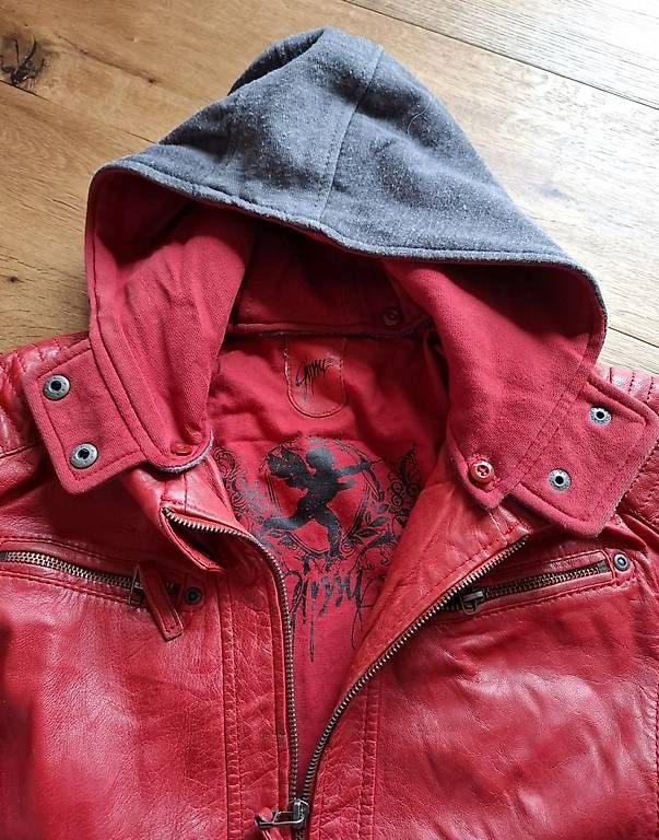 Giacche: wunderschöne rote Gipsy Damenlederjacke in Grösse L oder XL – Usato da Rickenbach SZ venduto da Pinguin73 1