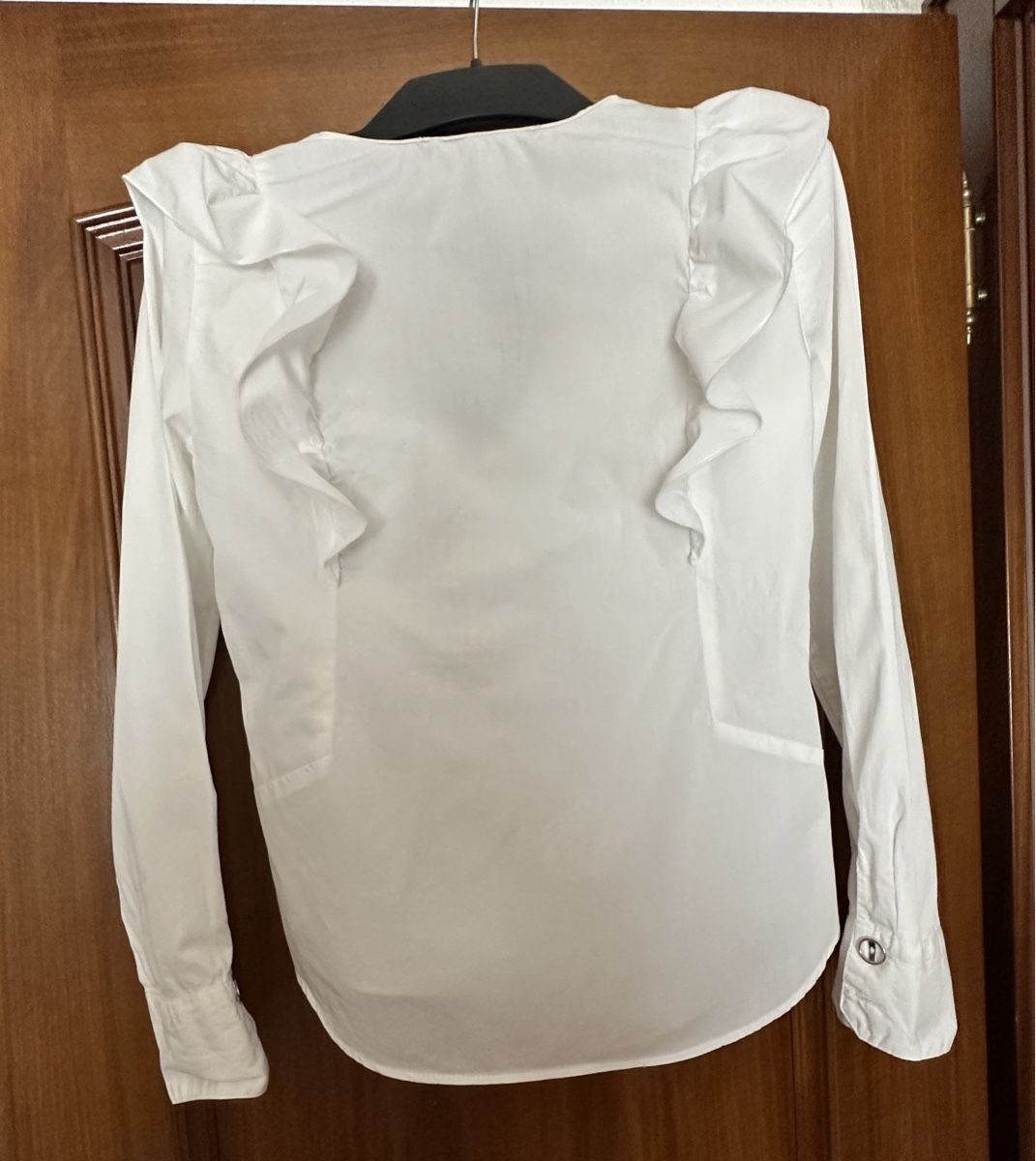 Zara Camicette: Zara Bluse weiss Gr. M Rüschen Volant elegant – Usato da Menziken venduto da cla_8qfq 3