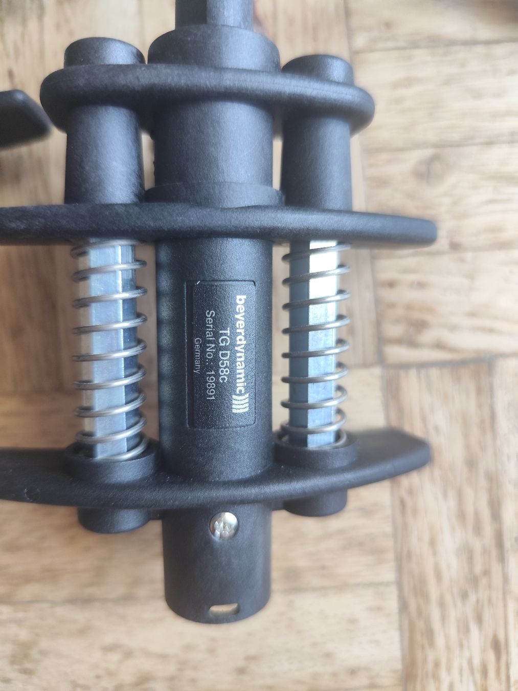 Beyerdynamic Microphones: Beyerdynamic T6 Drum Set Schlagzeugmikrofone mit Koffer – D'occasion à Nidau par lpilloud 3