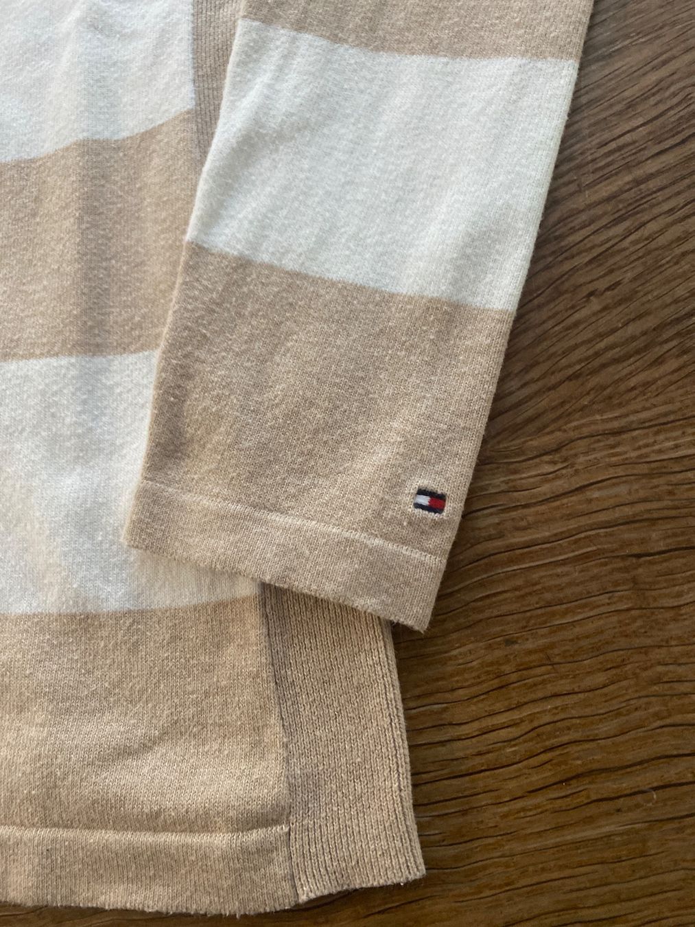 Tommy Hilfiger Giacche: TH TOMMY HILFIGER JACKE/Jäckli/Pullover Gr.S mocca/weiss – Usato da Frauenfeld venduto da Boldi46 1