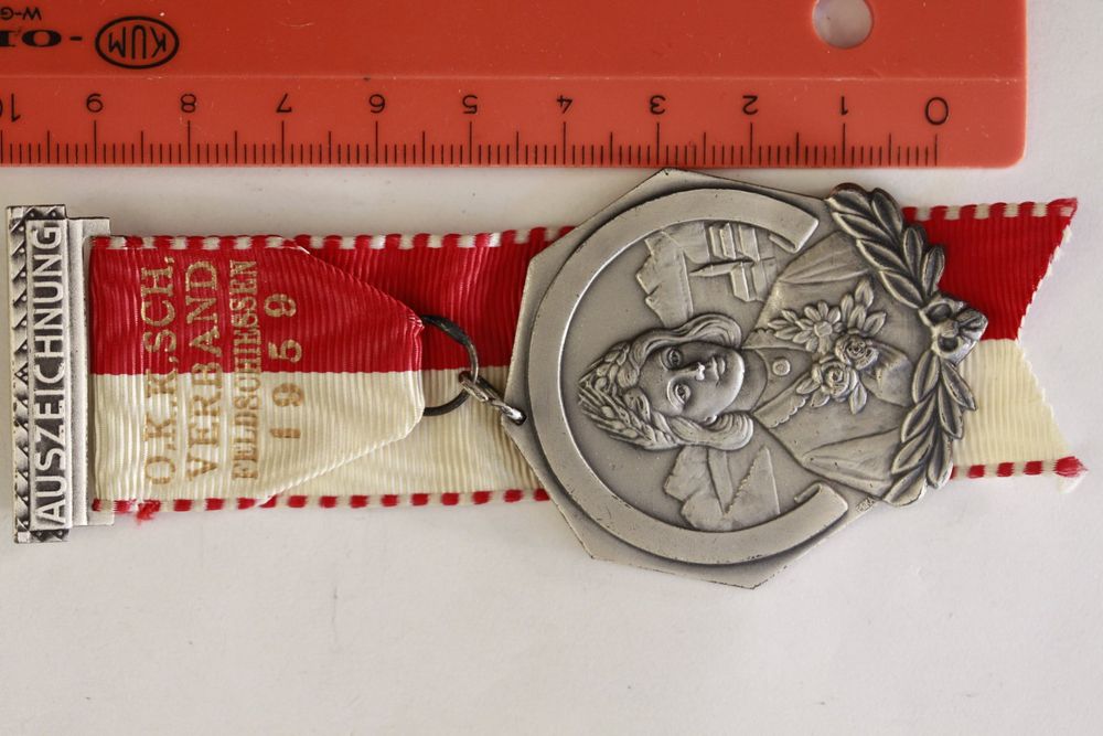 BG12313 - MEDAILLETTE GYMNASTIQUE FSGT - CHAMPION 1959 1ère CATEGORIE
