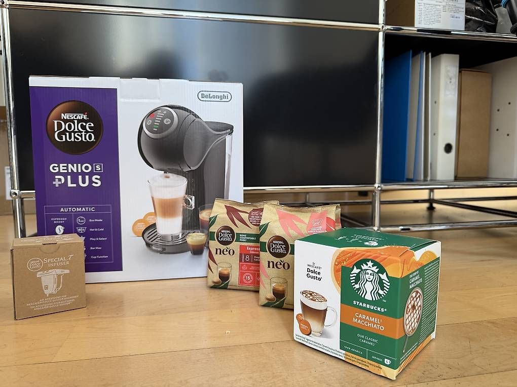 Macchine per caffè & Macchine per espresso: Kaffee- u. Teemaschine von DeLonghi – Usato da Zürich venduto da lewaway