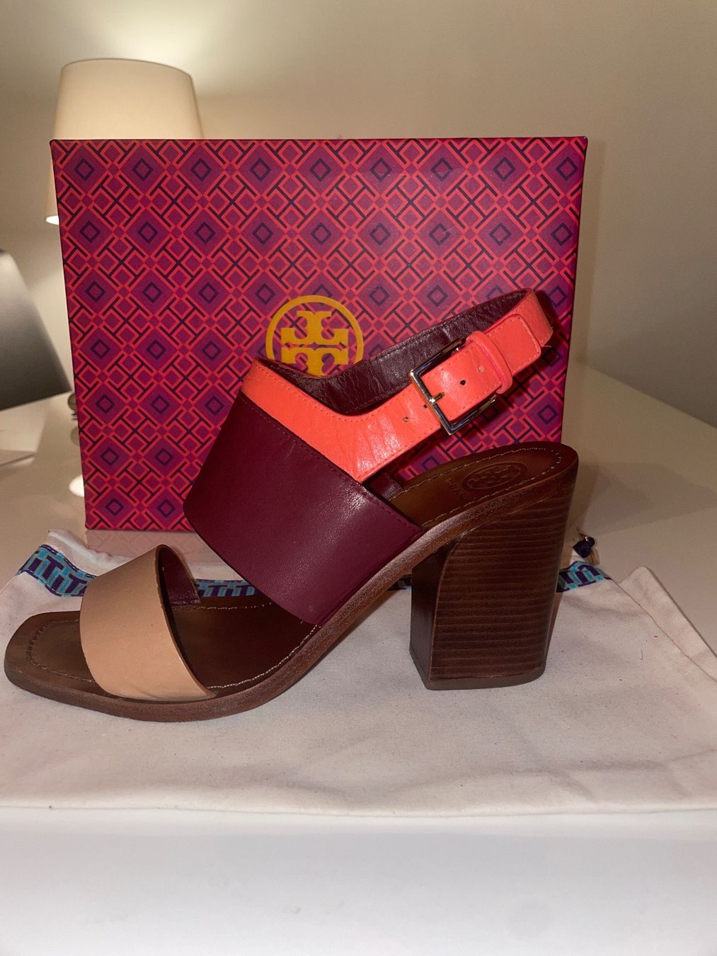 Tory Burch Scarpe da donna: Tory Burch Sandalen 38,5 – Usato da Thalwil venduto da Karina020 1