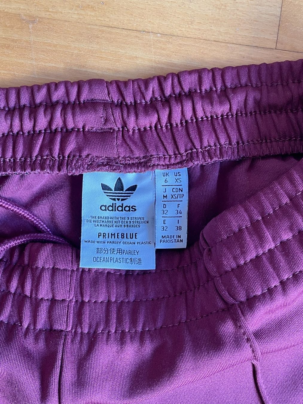 Adidas Pantaloni: Adidas Hose – Usato da Herrenschwanden venduto da ava_ni 2