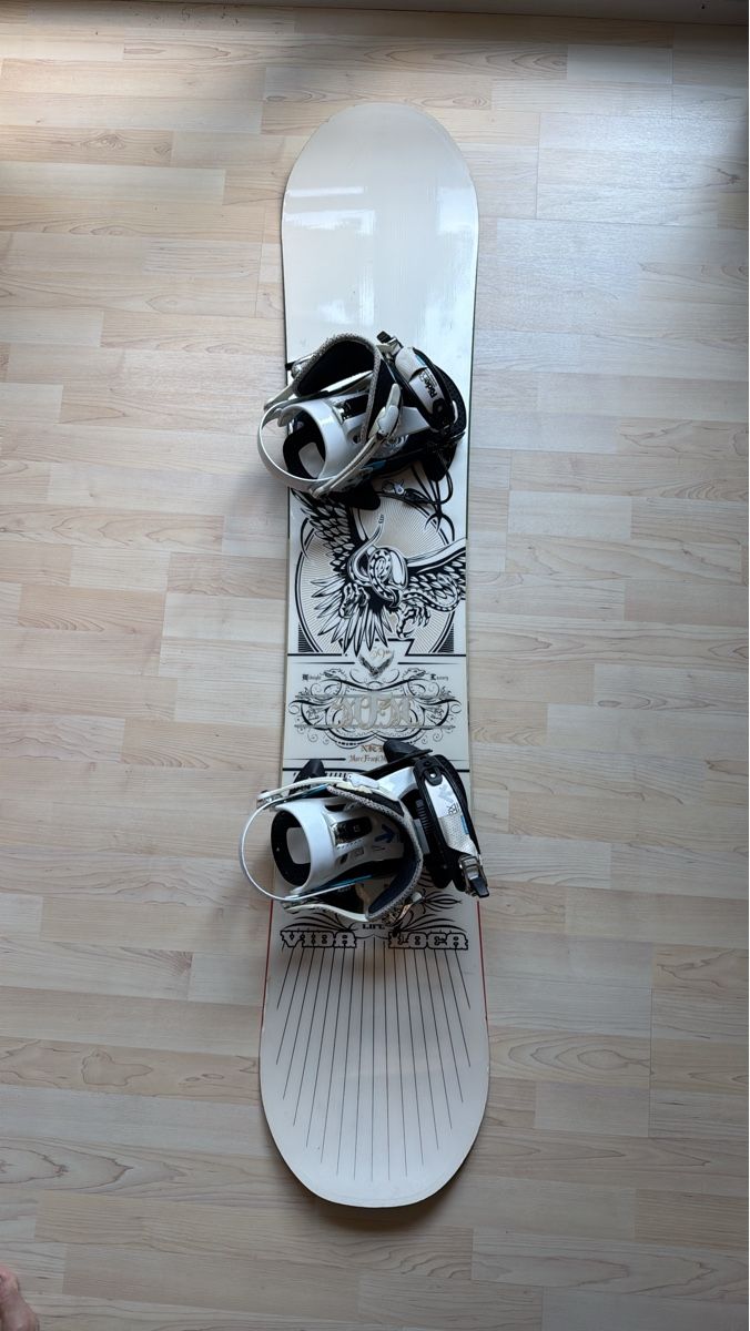 Snowboard Nitro Board: Nitro MFM Team Board mit Bindung gebrauchten – Usato da Bülach venduto da hawks884