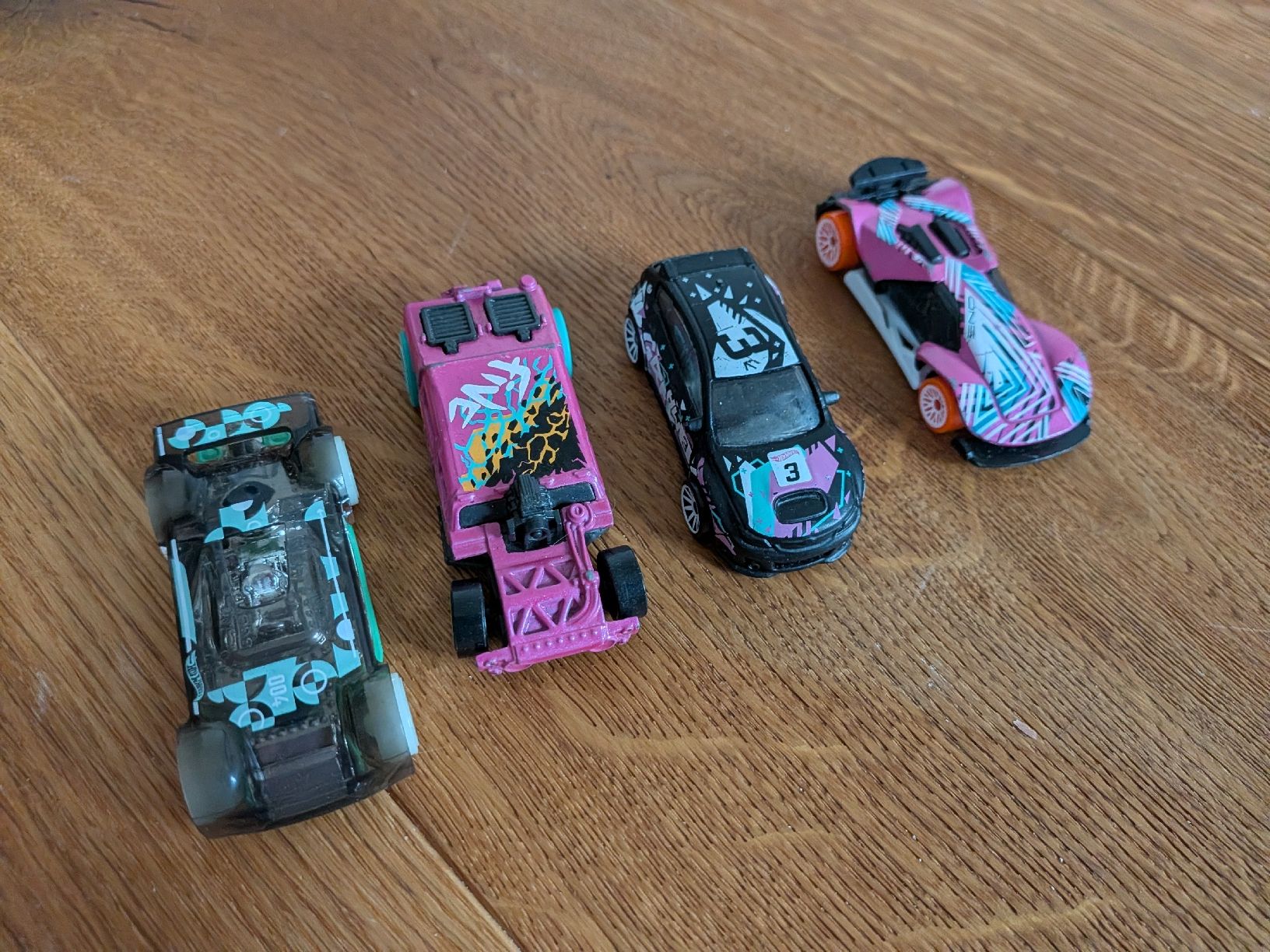 Hot Wheels Modellautos: Hotwheels Set Auto – Gebraucht aus Wald ZH von rammyly