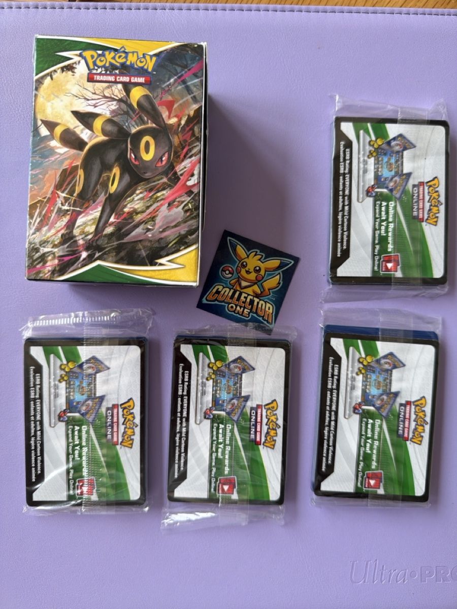 Pokémon Carte collezionabili: Pokemon Evolving Skies sealed Promos inkl. Case Stamp Top – Nuovo (secondo la descrizione) da Lommiswil venduto da CollectorOne 1