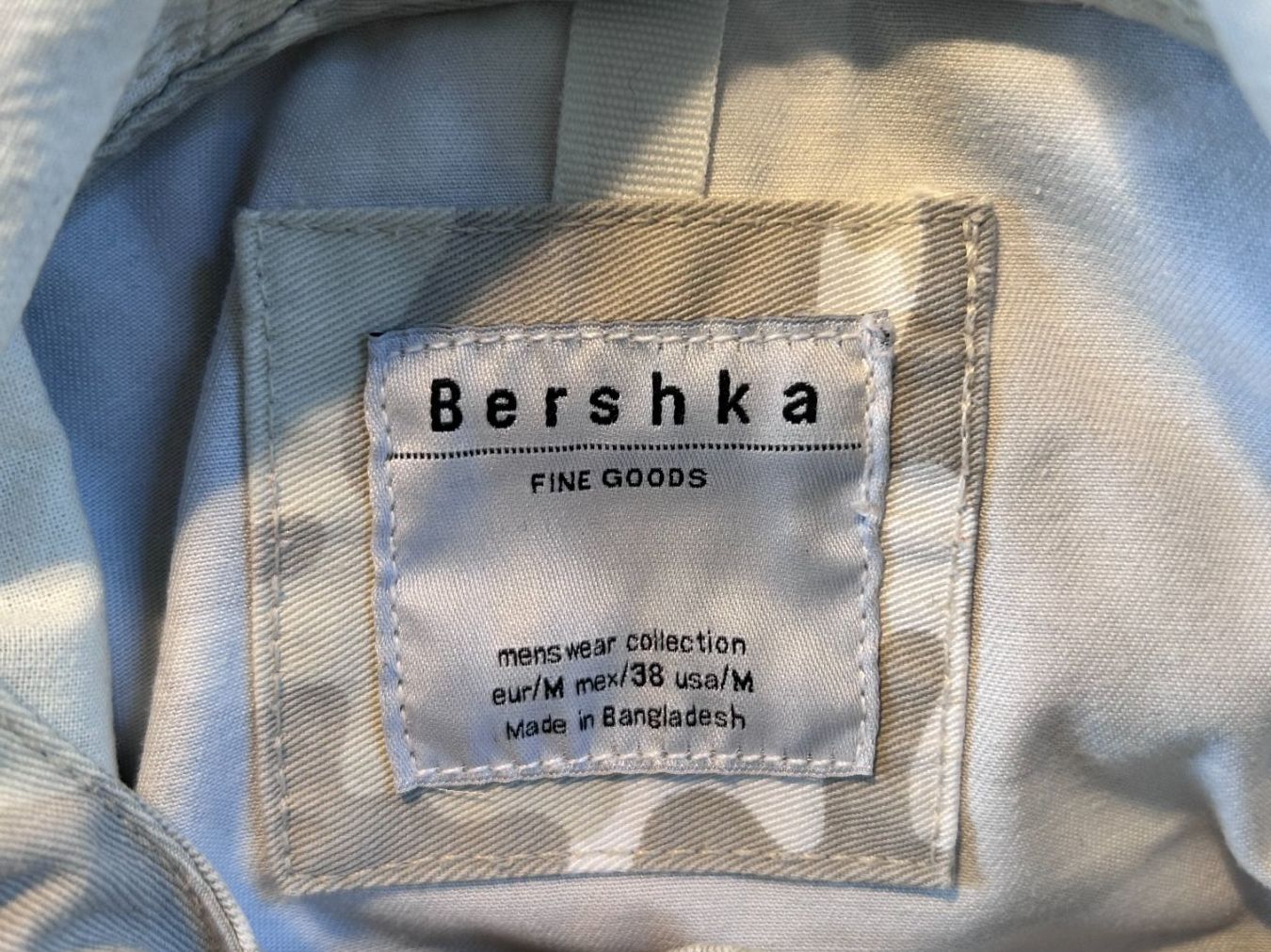 Bershka Jacken: Bershka Jacke – Gebraucht aus St. Gallen von look-twice 3