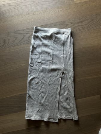 Rock gerippt beige mit Schlitz