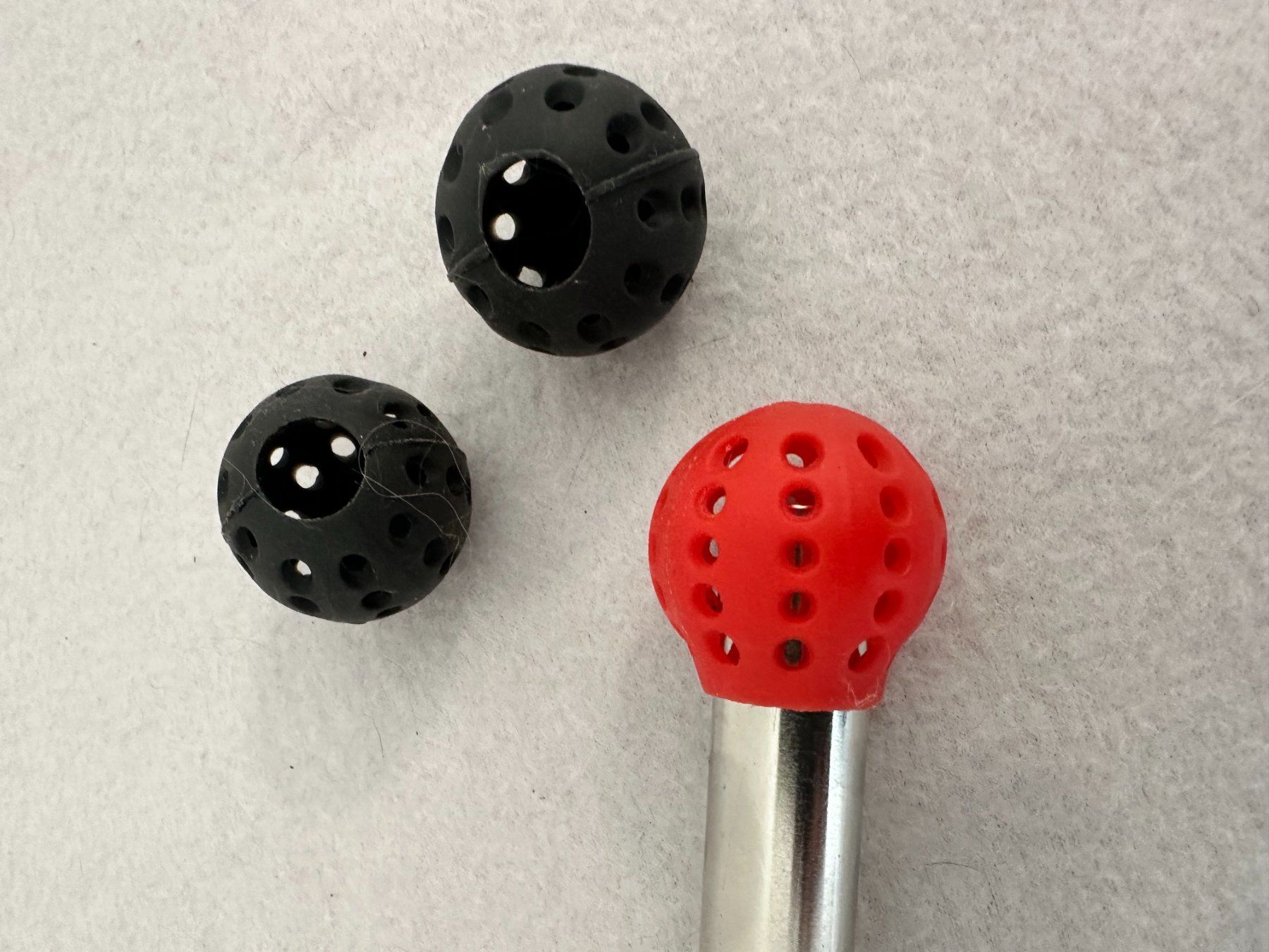 Wasserpfeifen: Shisha - 3 Stück Silikon-Diffuser - rot/ Schwarz - neu – Neu (gemäss Beschreibung) aus Auw von beretta1966 3